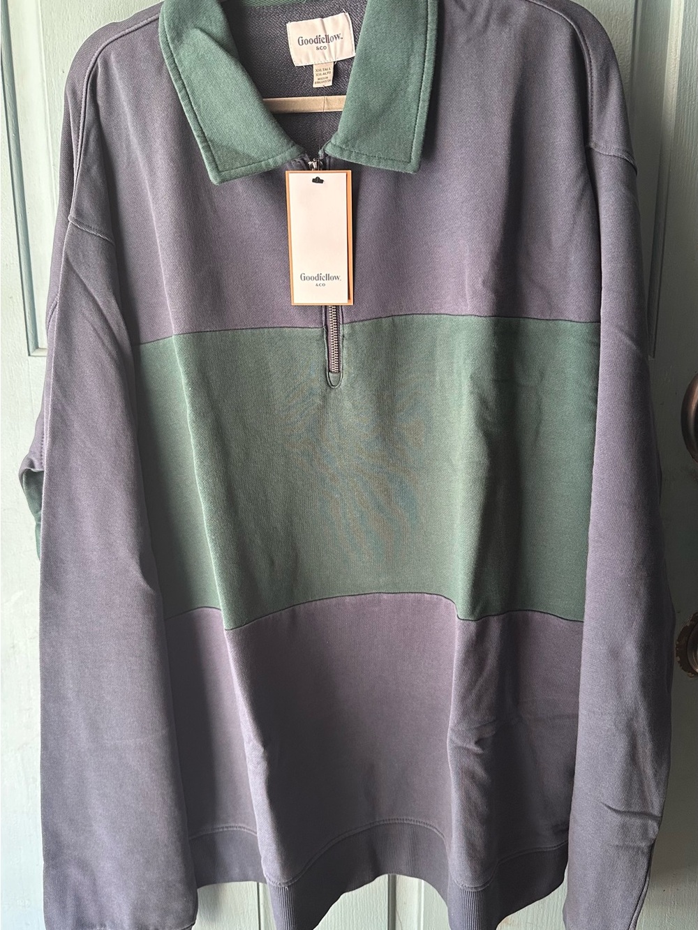 2X Tall Men’s Two-Tone Green and Navy Quarter-Zip Pullover